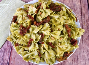 >Fabiano's Farfalle Pesto Salad Photo 1